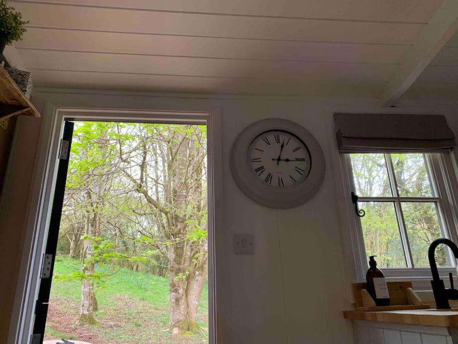 Cornwall Woodland Shepherd'S Hut Deirdres Hut Bodmin Esterno foto